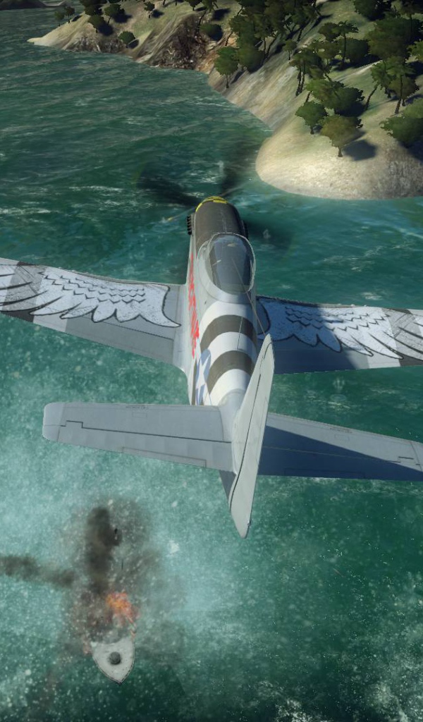 War Thunder самолет Пролетая над рекой