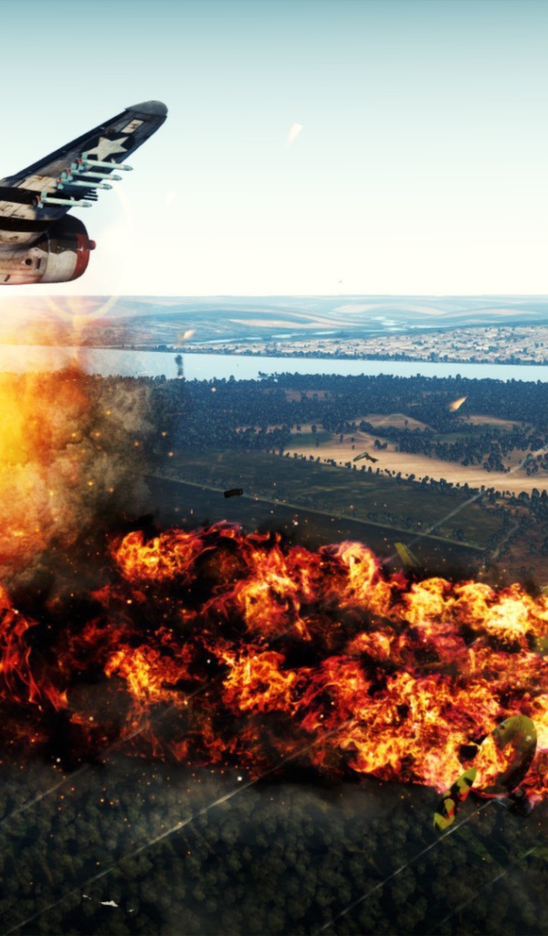 War Thunder самолет был поражен