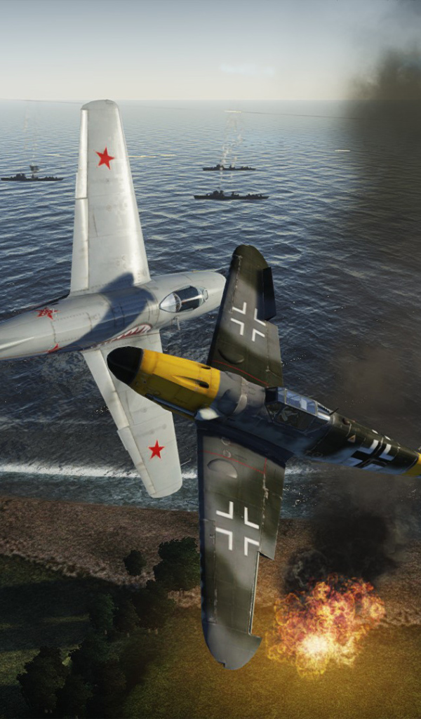 War Thunder самолеты сражаются в небесах