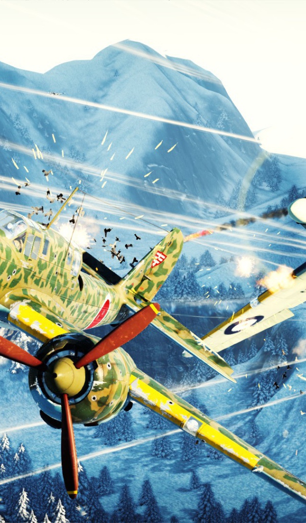 War Thunder два самолета в бою