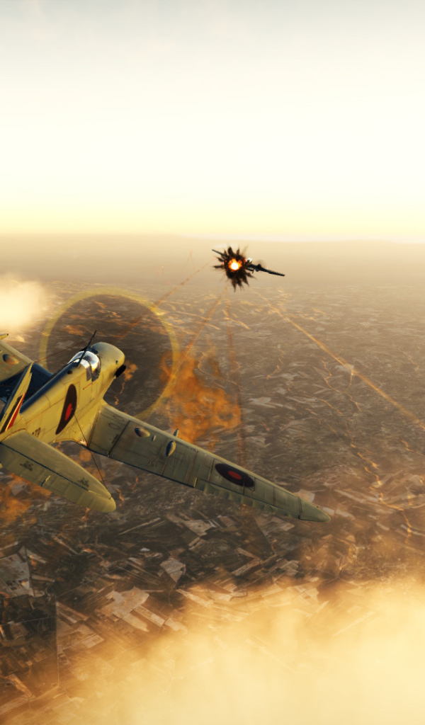 War Thunder военный самолет попал в цель