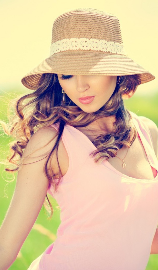 Девушка на прогулке