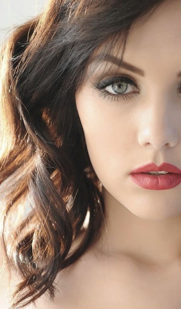 Девушка утром