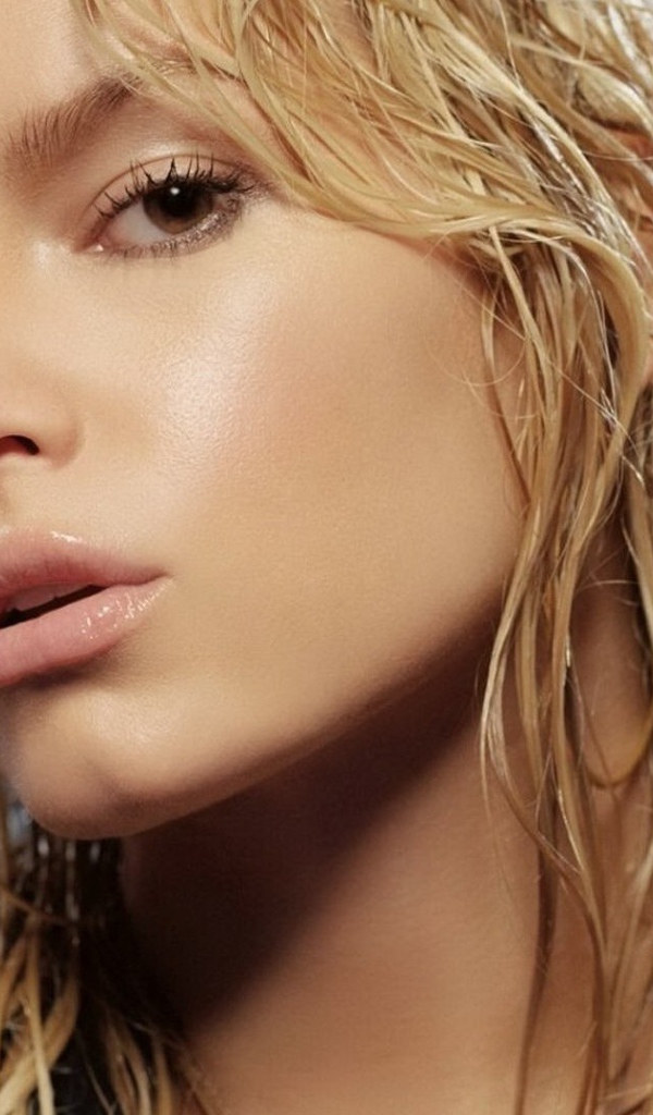 Модель Джейсика Симпсон