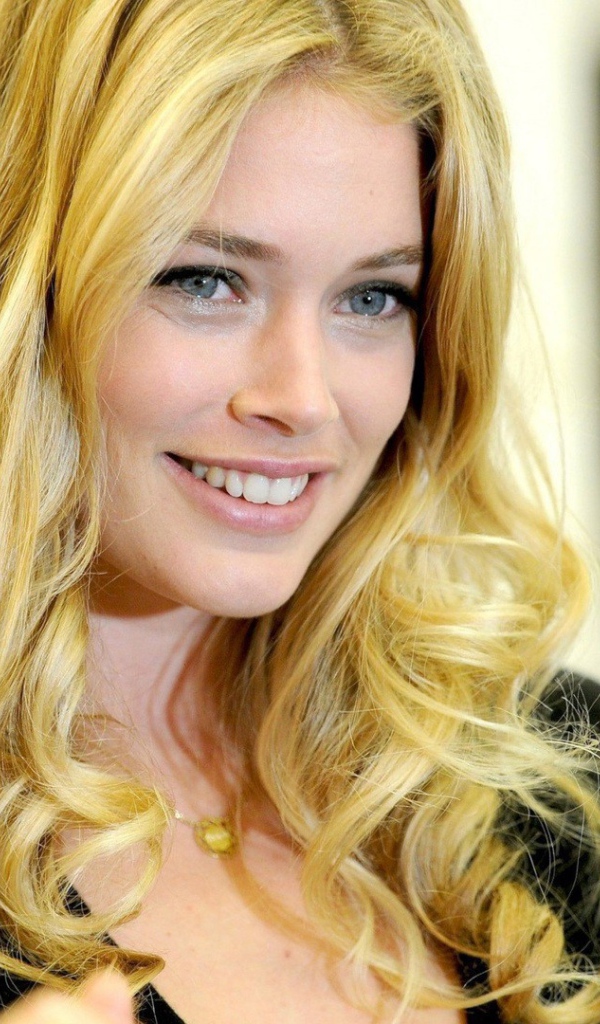 Блондинка Кроез