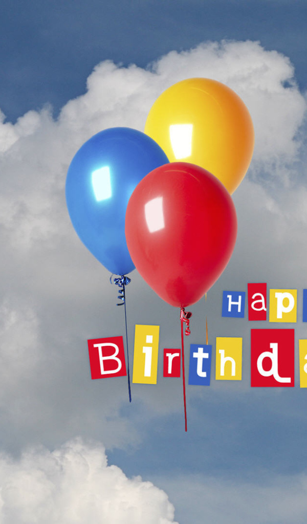 Шары в небе на день рождения