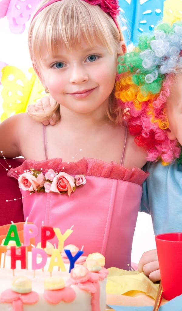 Лучшие друзья пришли на день рождения