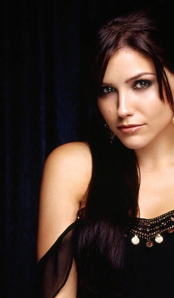 Актриса София Буш