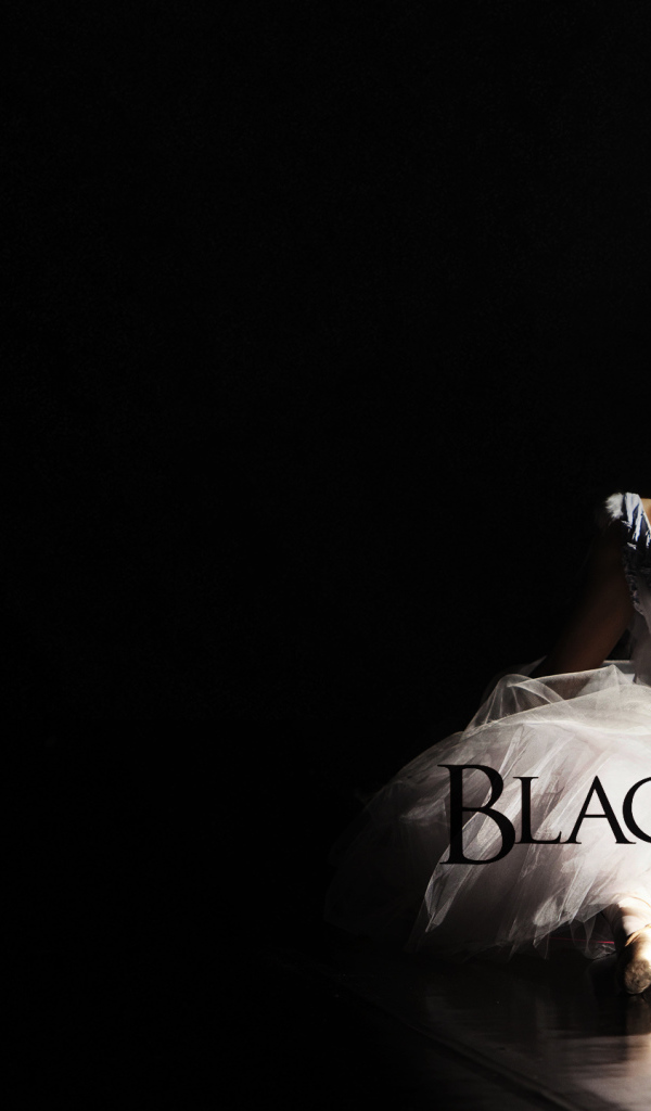 Балерина в образе белого лебедя