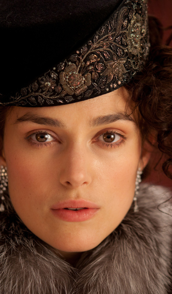 Кира Найтли в роли Анна Каренина