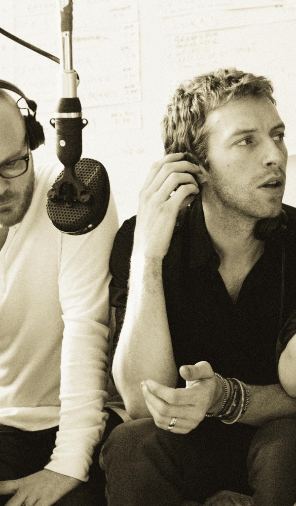 Coldplay записывает новые песни