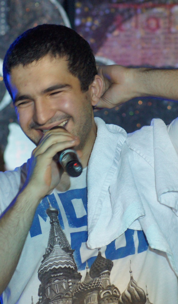 Группа Bahh Tee на концерте