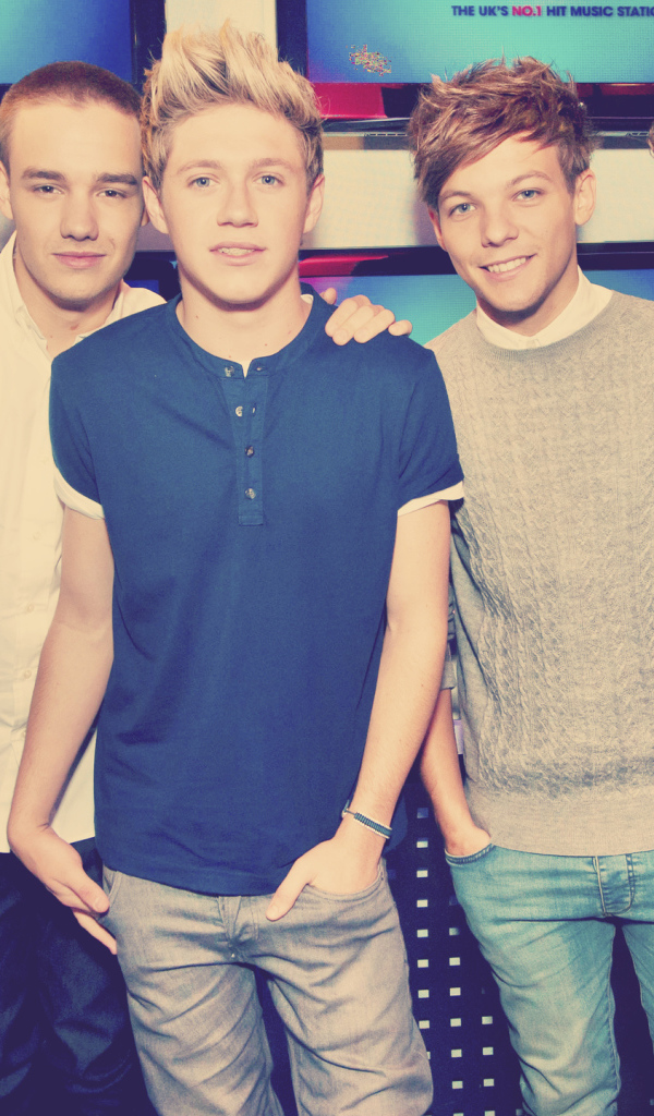 One Direction в студии