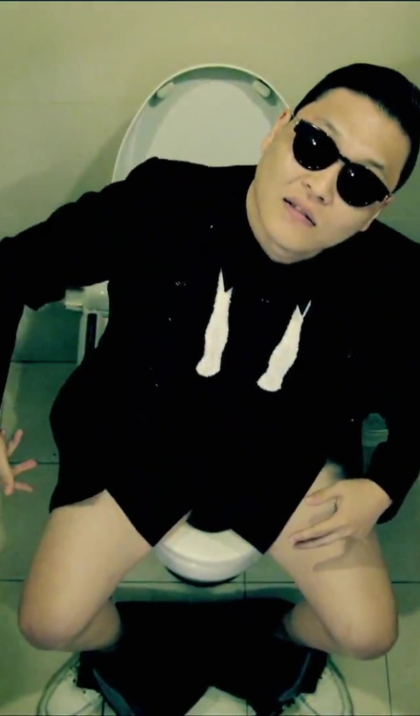 PSY в клипе Gangam Style