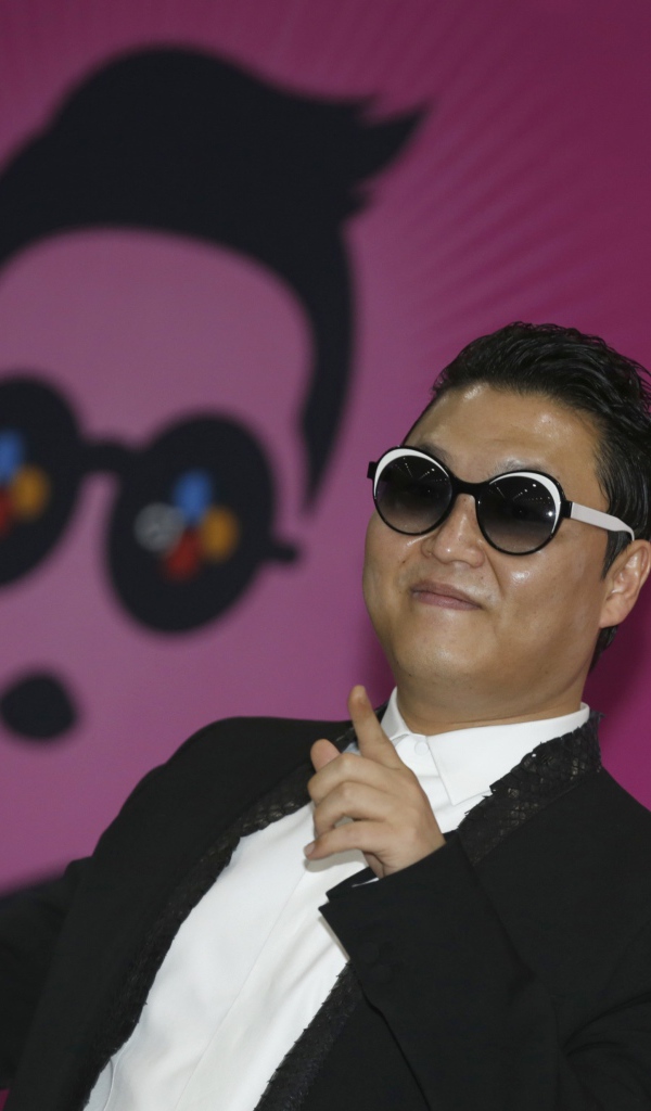 PSY на вручении премии