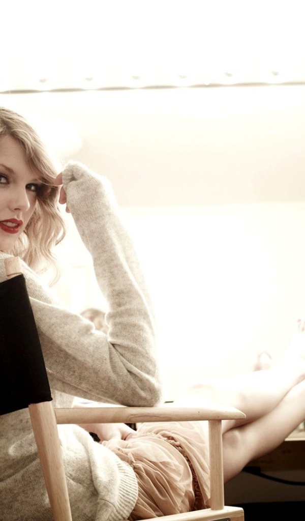 Taylor Swift in в раздевалке