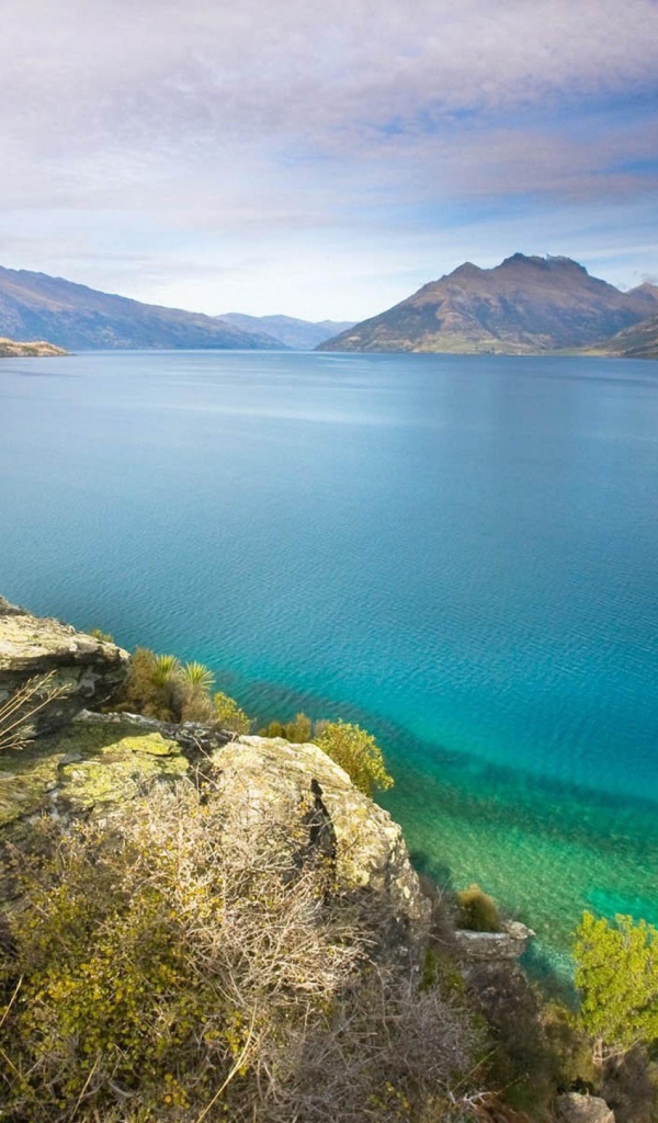 Голубое озеро