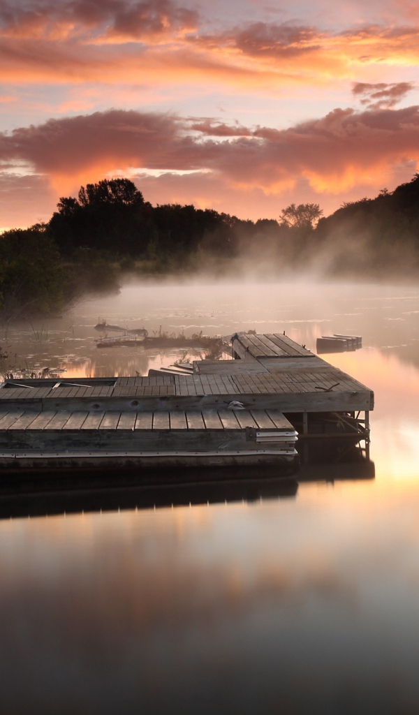 Туман у причала