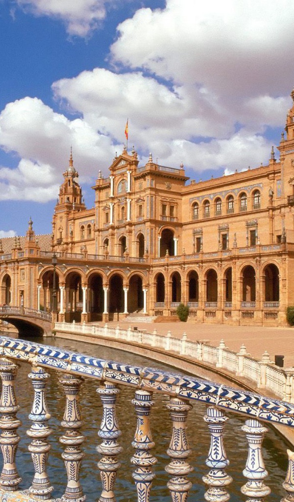 Архитектура с мостами