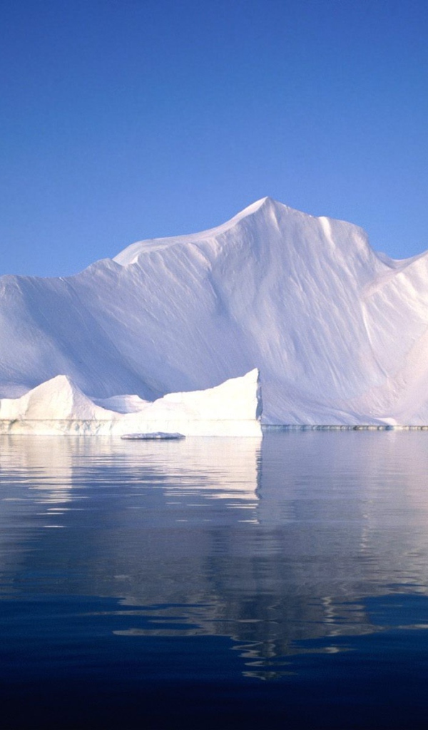 Ледяной айсберг