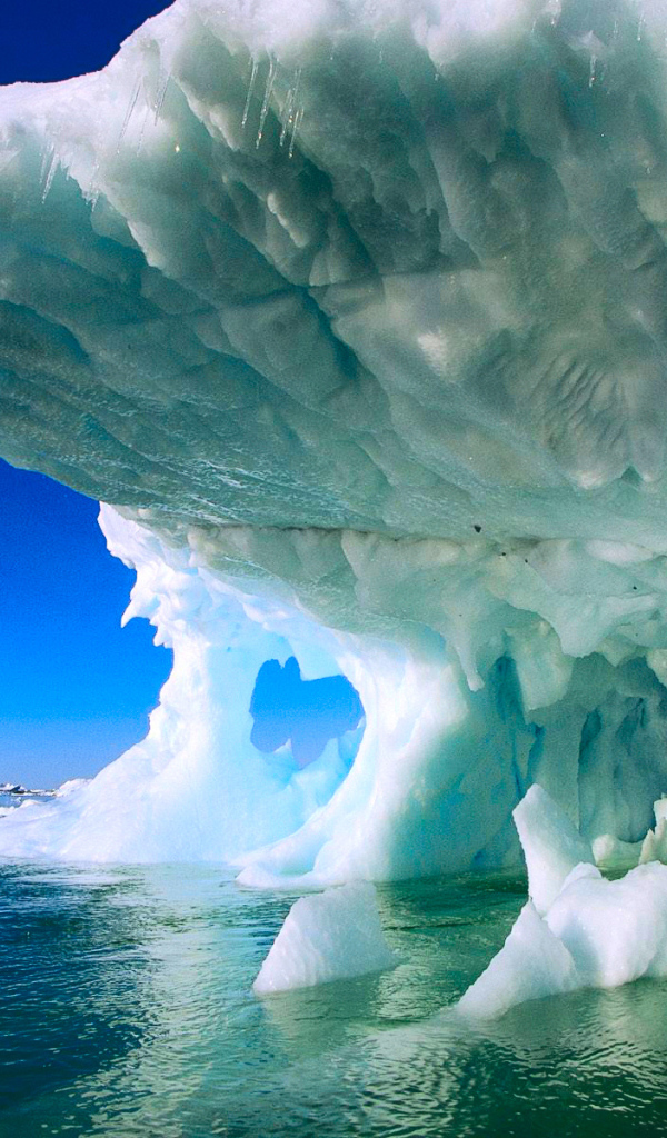Фигурный айсберг