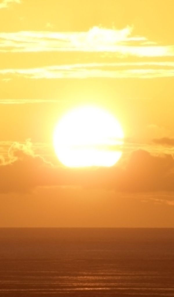 Солнце над морем