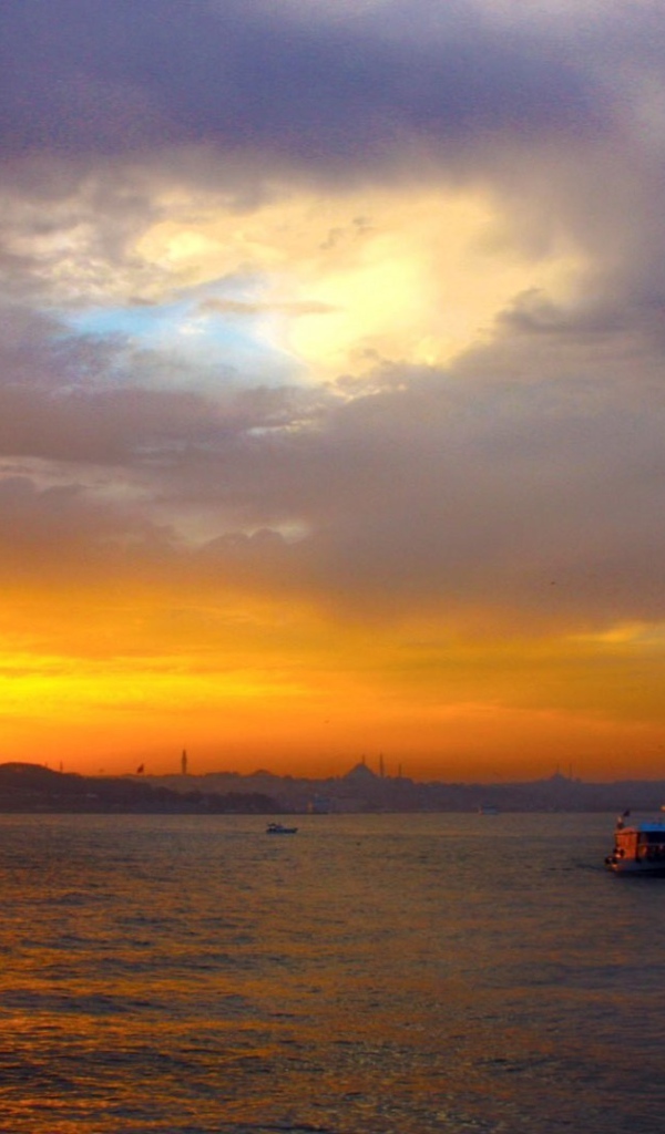 Морской пейзаж с закатом