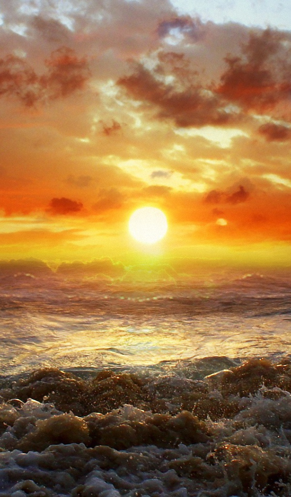 Закат над штормом