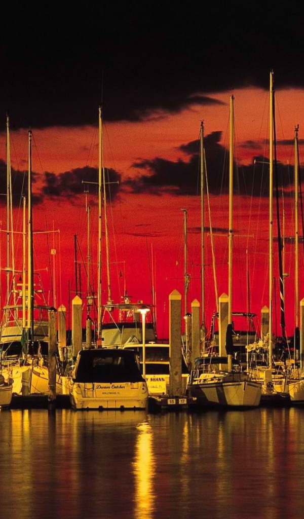 Яхты на пристани во Флориде
