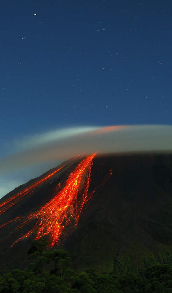 Eruption of an old volcano