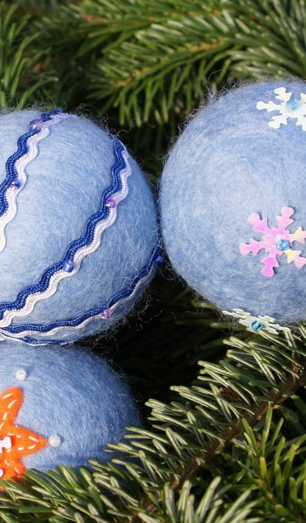 Eлочные игрушки из шерсти