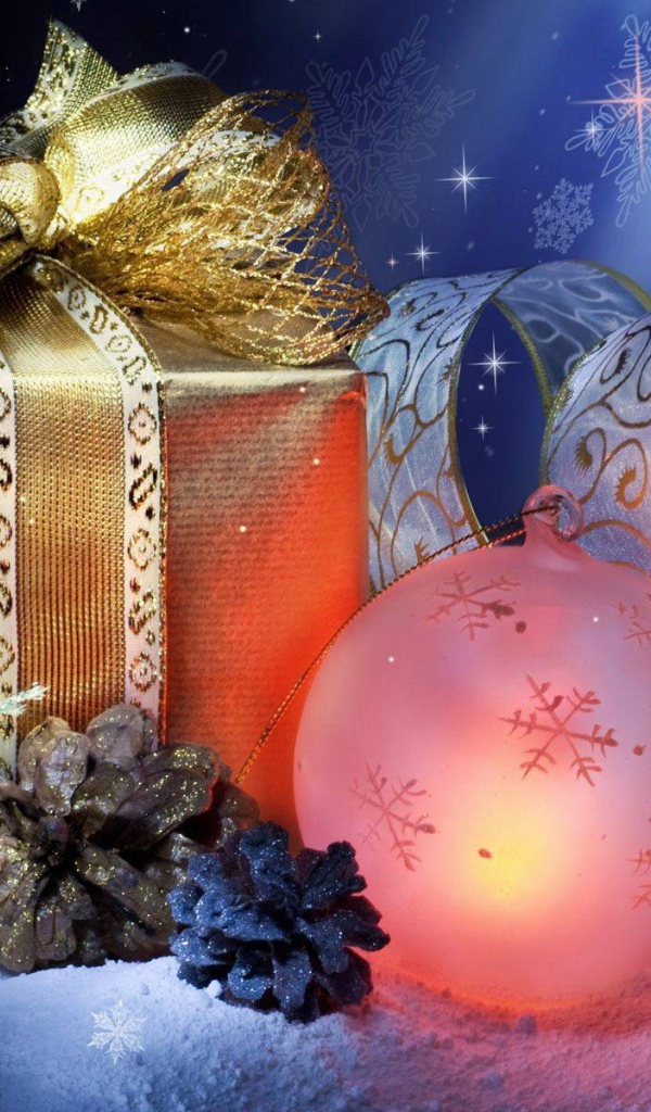 Праздничные украшения в Новый Год