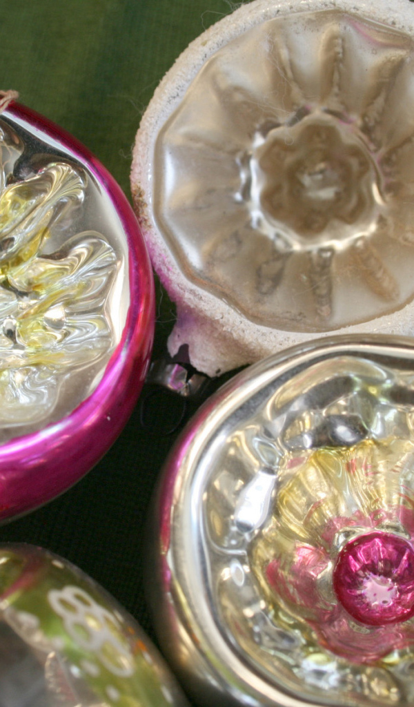 Hовогодние елочные игрушки