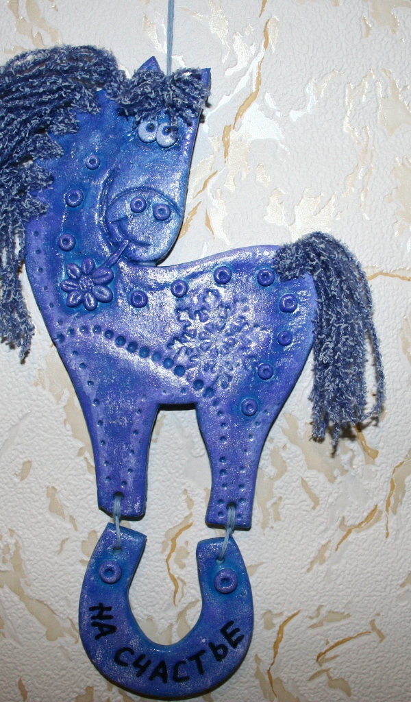 Поделка лошадь