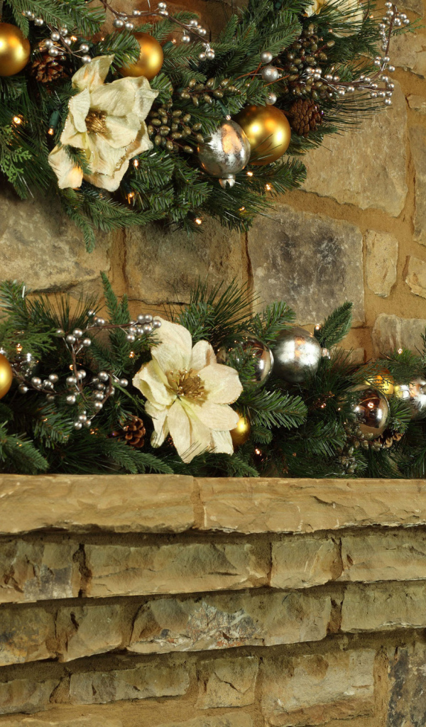 Гирлянды из хвои