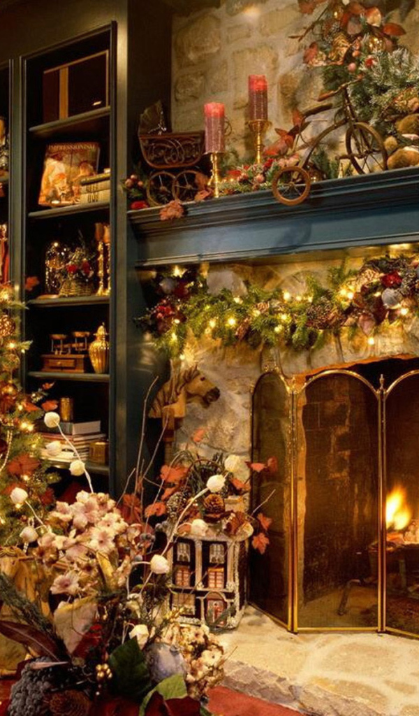 Новогодняя елка в доме