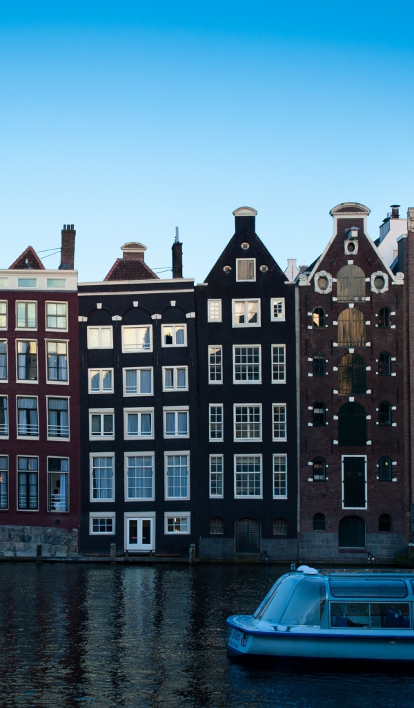 Домики в Амстердаме