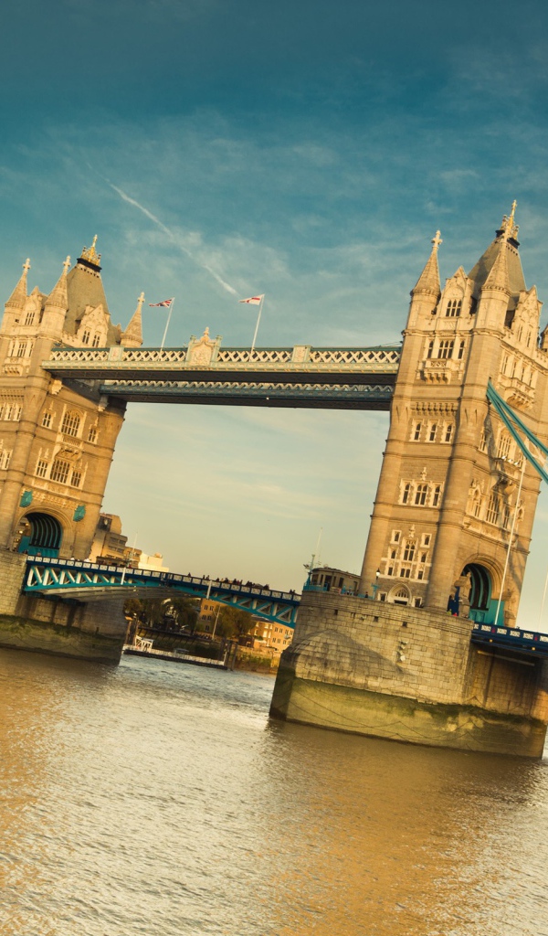 Тауэрский мост в Лондоне