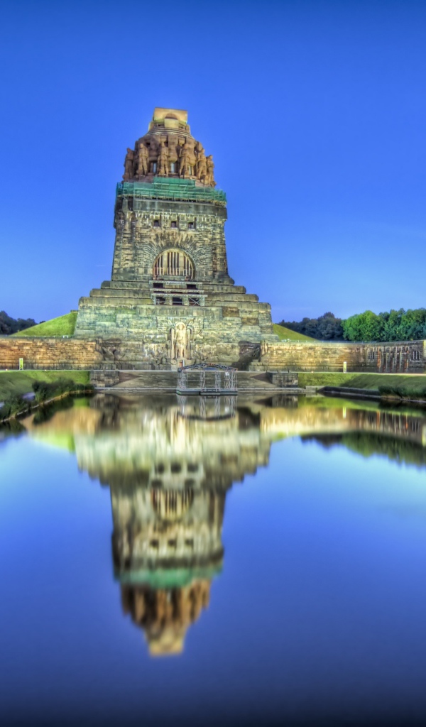 Мавзолей в Лейпциге