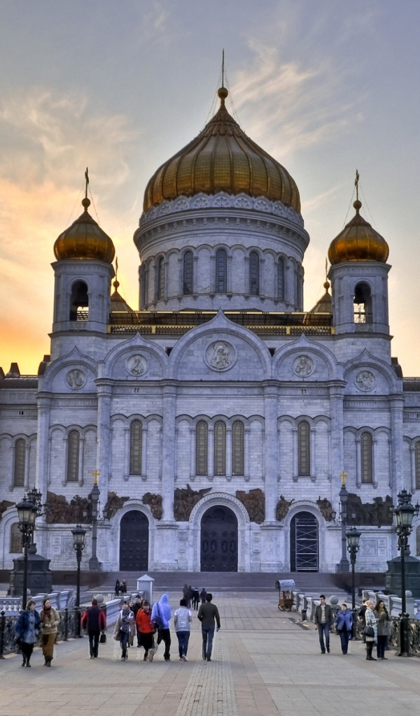 Удивительный вид московской церкви