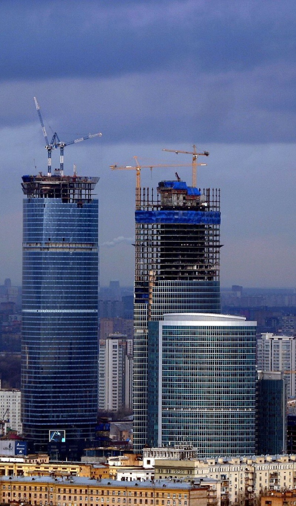 Москва строитса все время