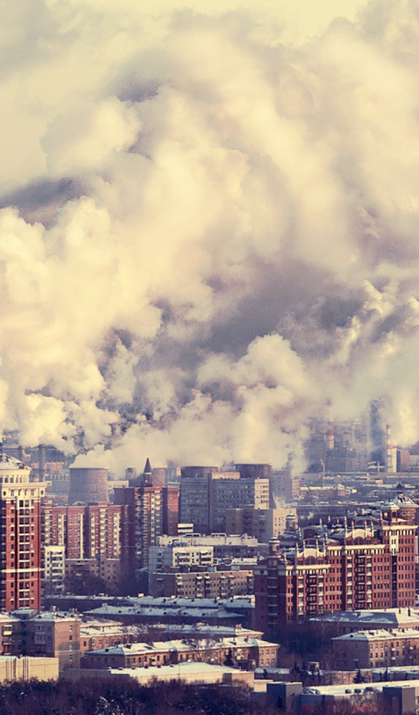Москве под белым дымом