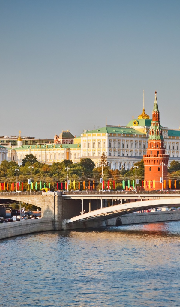 Мост в Москве