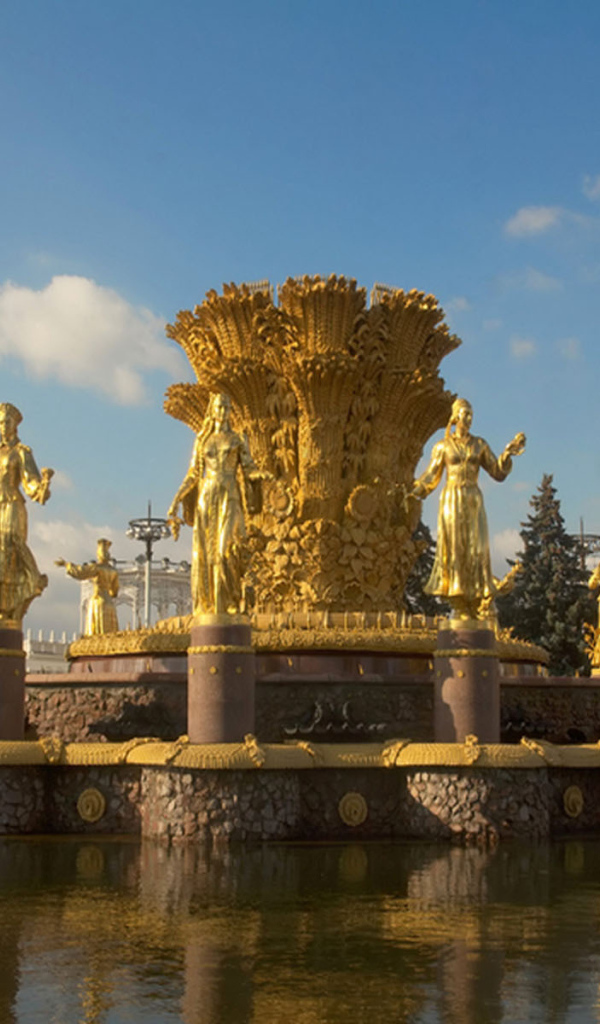 Золотой фонтан в Москве
