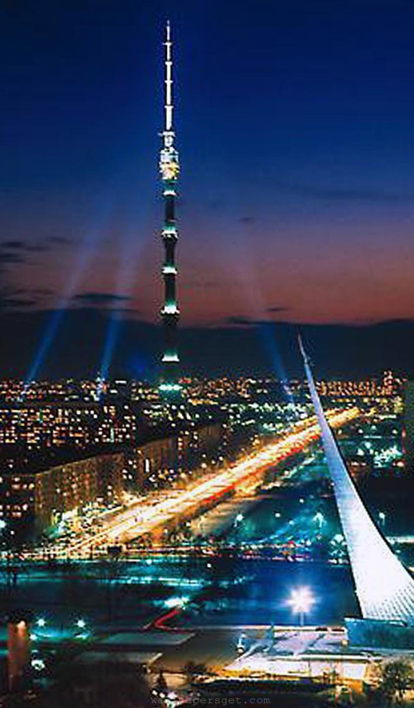 Картина города Москвы