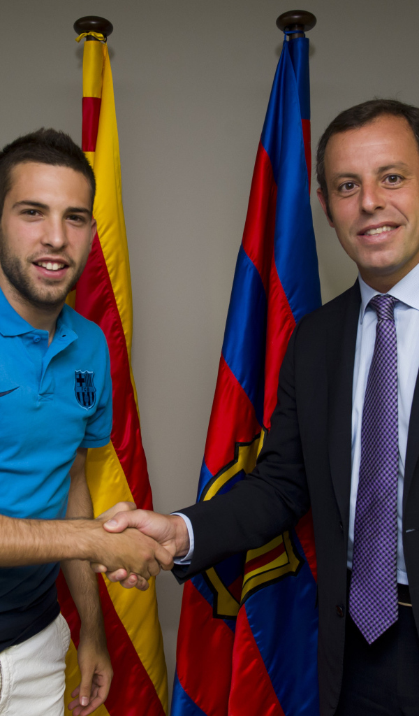 Барселона Хорди Альба подписал контракт