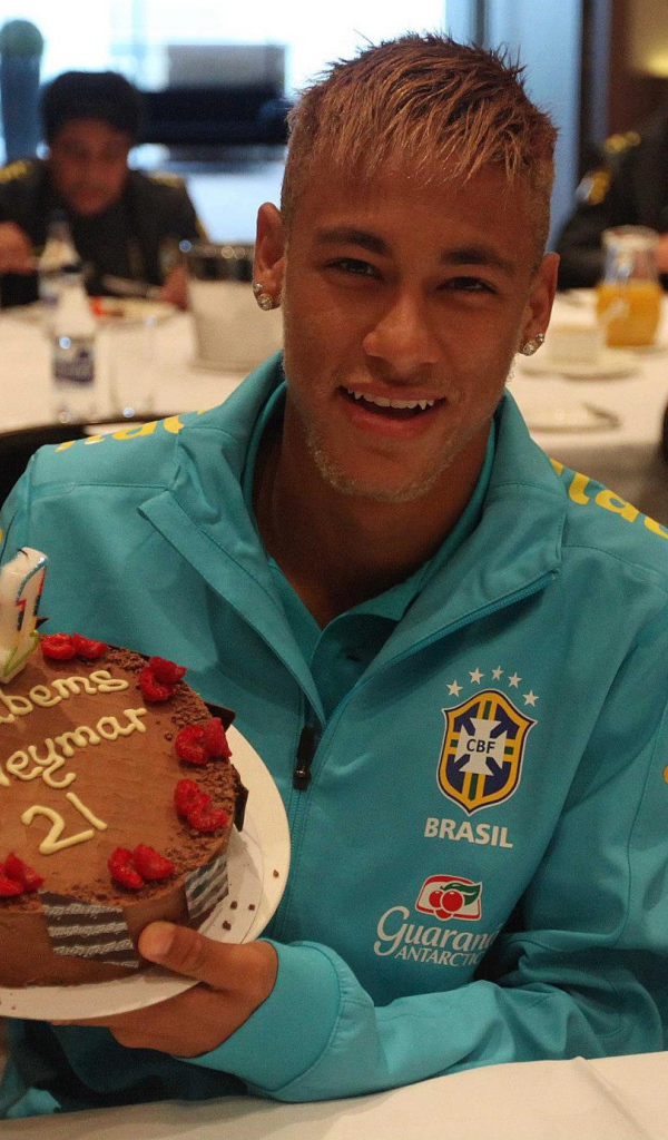 Барселона Неймар и его торт ко дню рождения