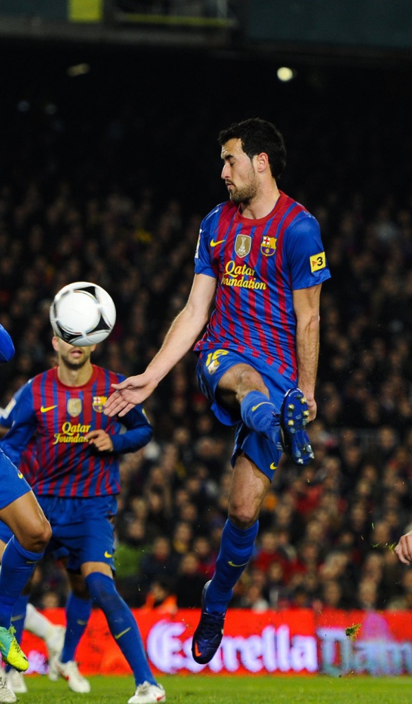 Барселона Серхио Бускетс на поле