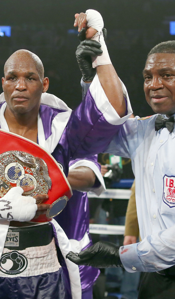 Чемпион Бернард Хопкинс