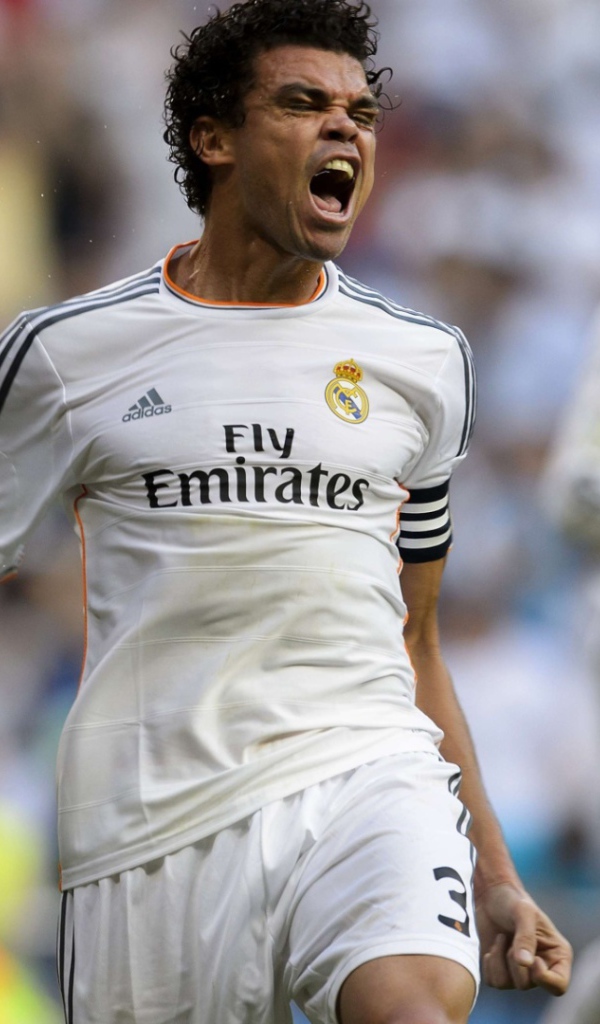 Реал Мадрид Пепе кричит